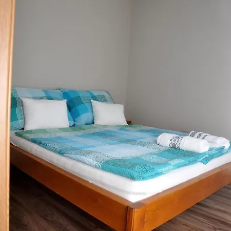 Apartament Orchidea Apartman *